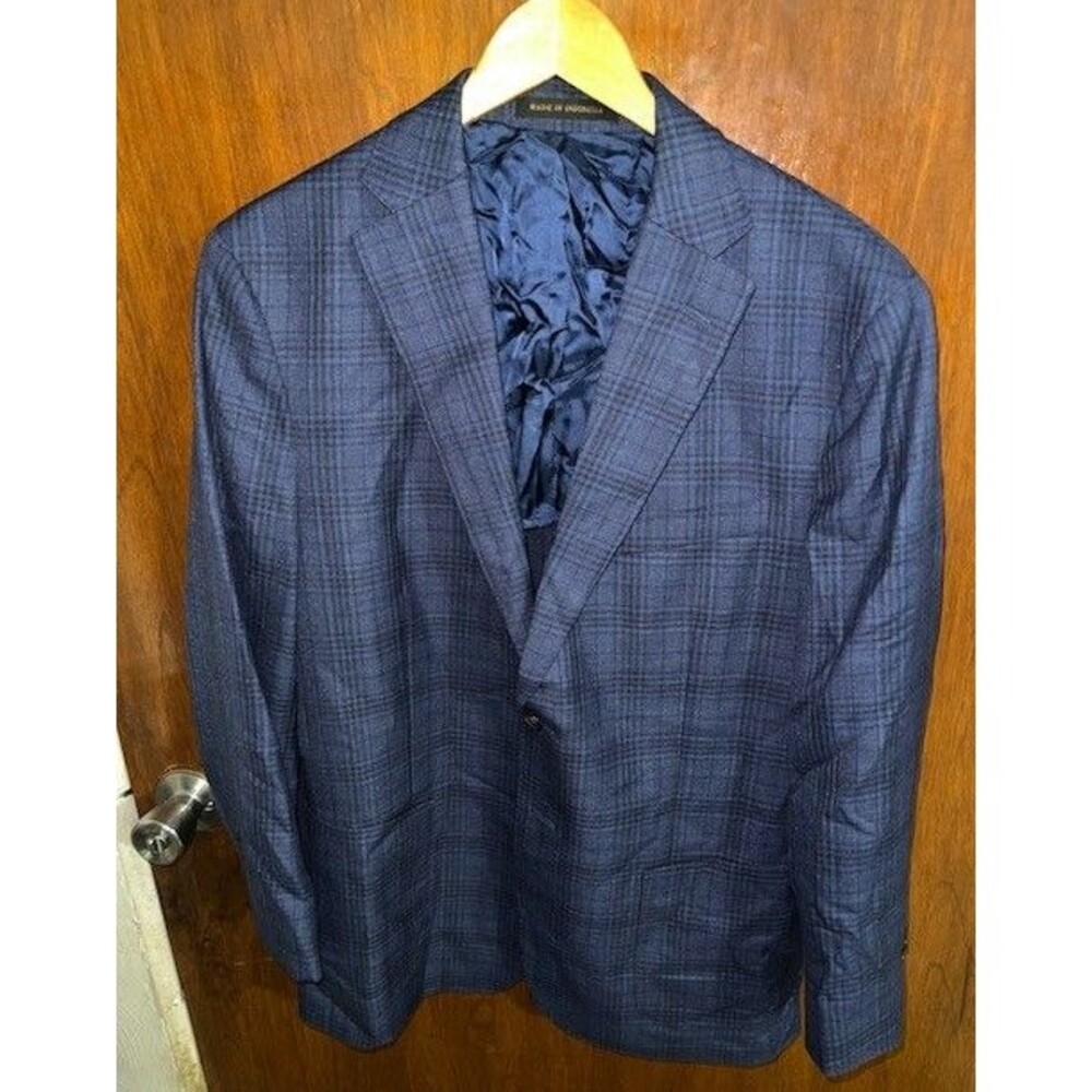 Joseph A Bank Reserve Men's sz 42S Wool Blue/Black Plaid Blazer